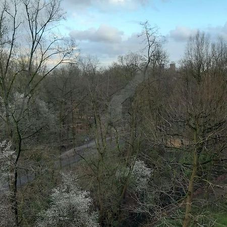 Zentral Und Doch Natur Köln Exteriör bild